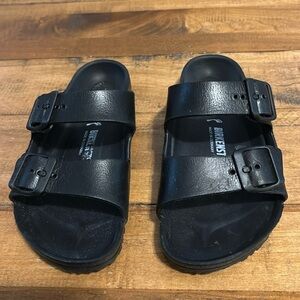 Birkenstock children’s sandals, size 33, black color, in good condition